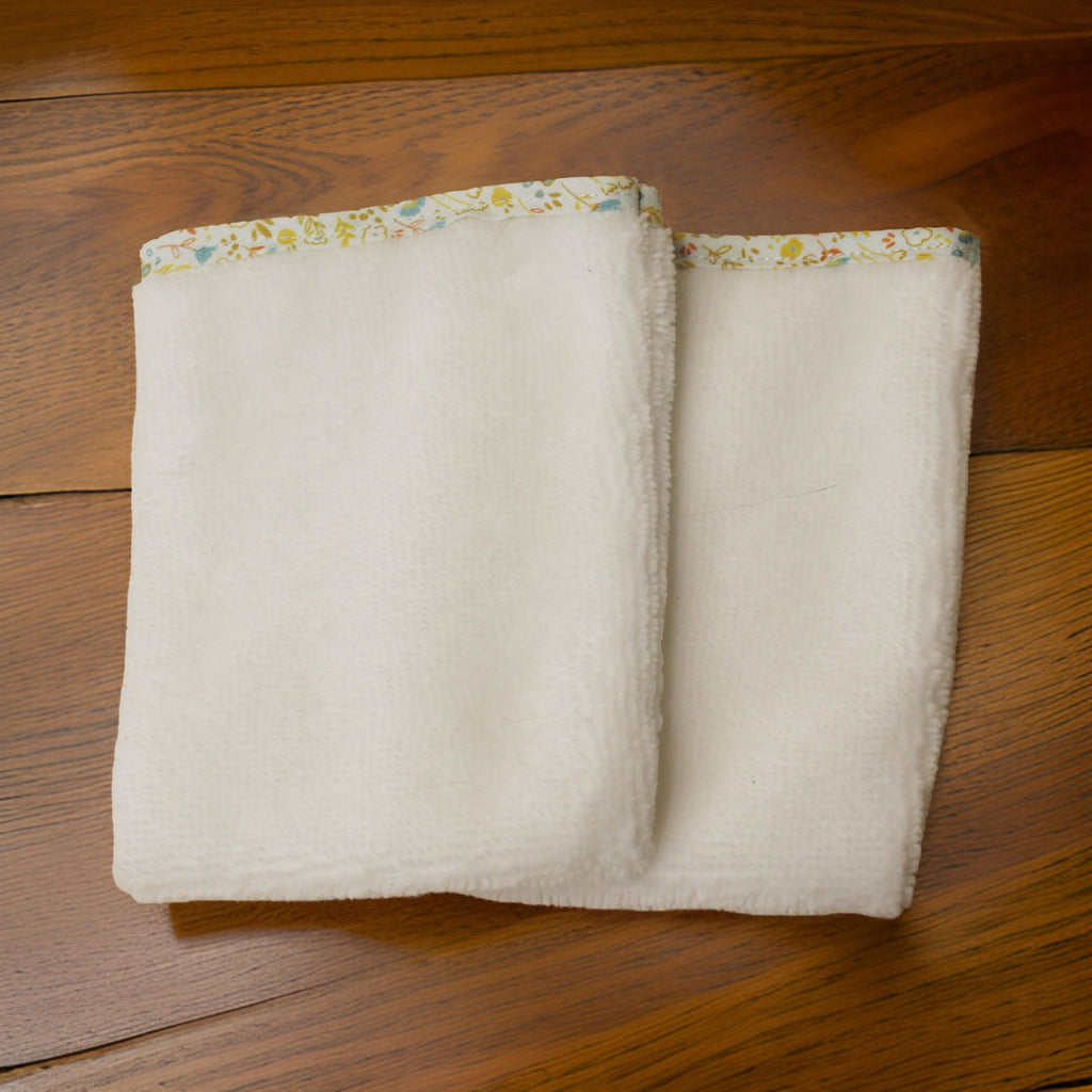 Gants tout doux - micro éponge blanche et biais - Lot de 2 Les Mimines d'Amélie
