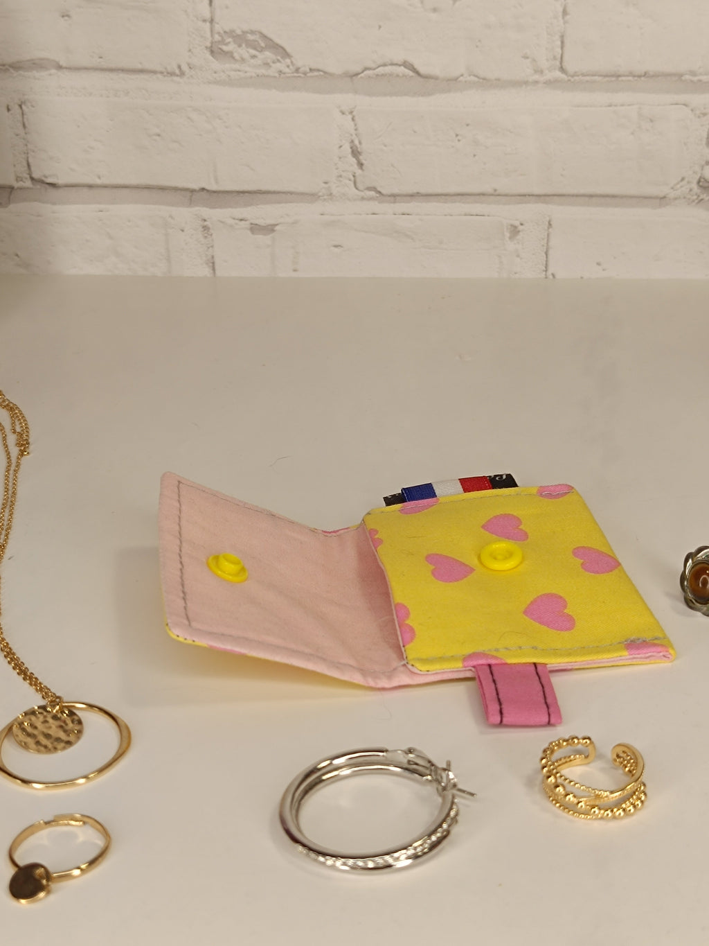 Petit porte-monnaie - range écouteurs - étui bijoux Les Mimines d'Amélie