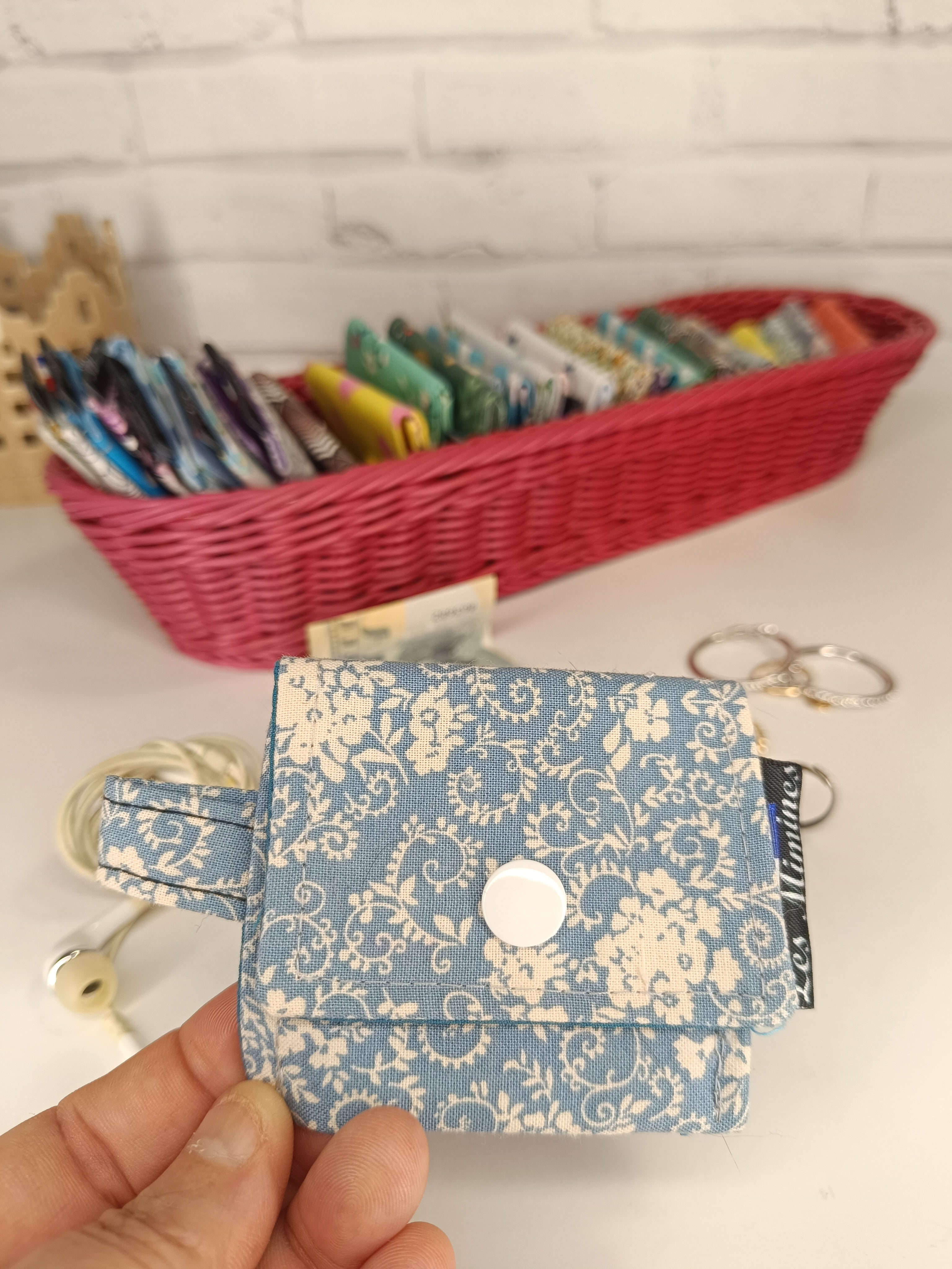 Petit porte-monnaie - range écouteurs - étui bijoux Les Mimines d'Amélie