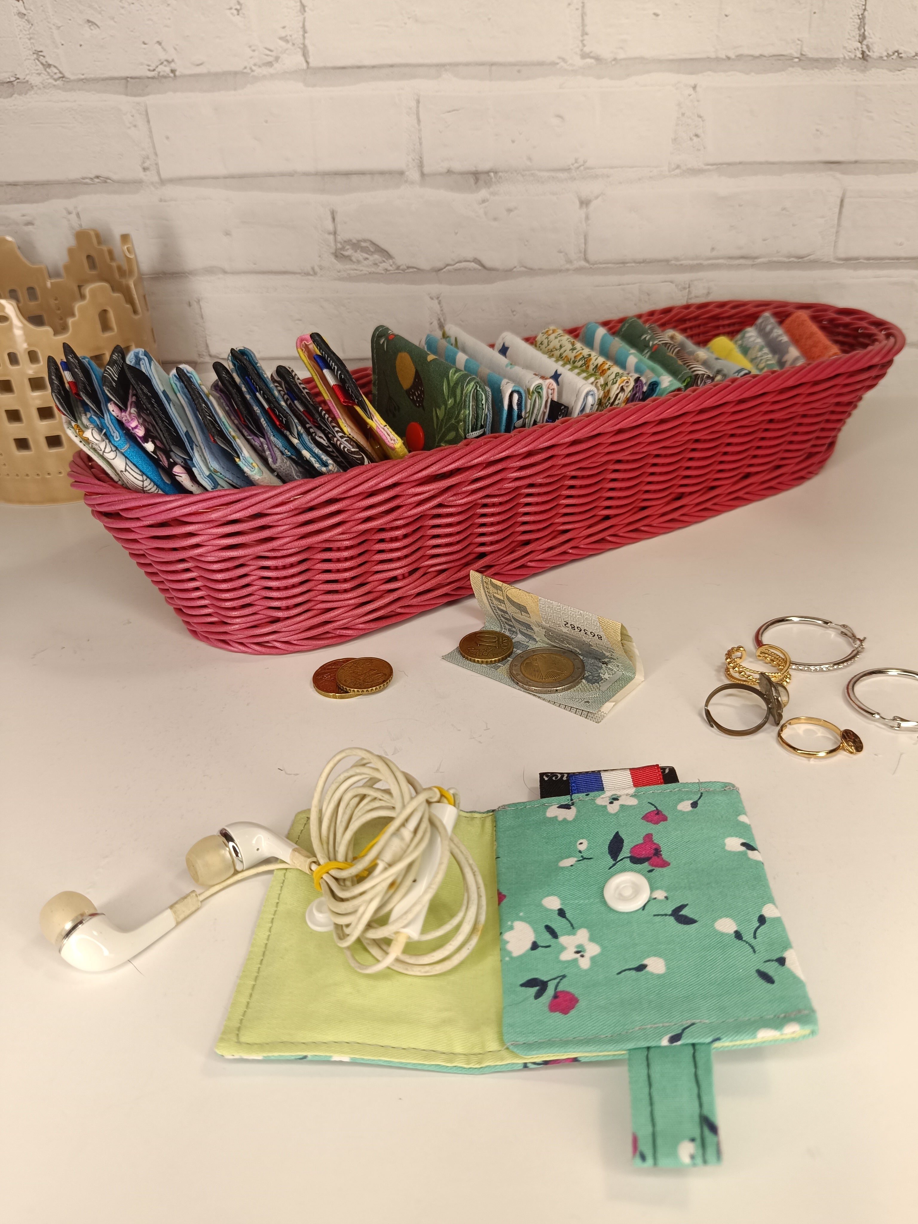 Petit porte-monnaie - range écouteurs - étui bijoux Les Mimines d'Amélie