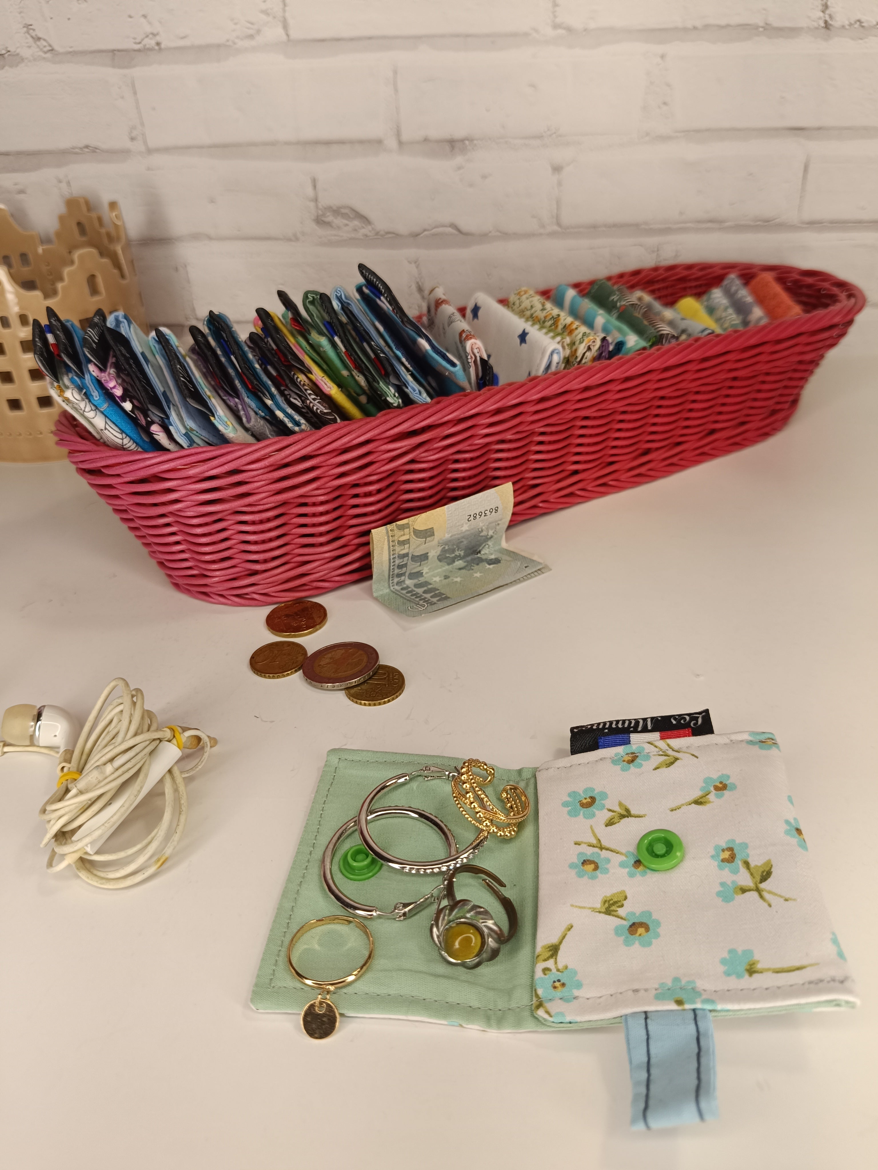 Petit porte-monnaie - range écouteurs - étui bijoux Les Mimines d'Amélie