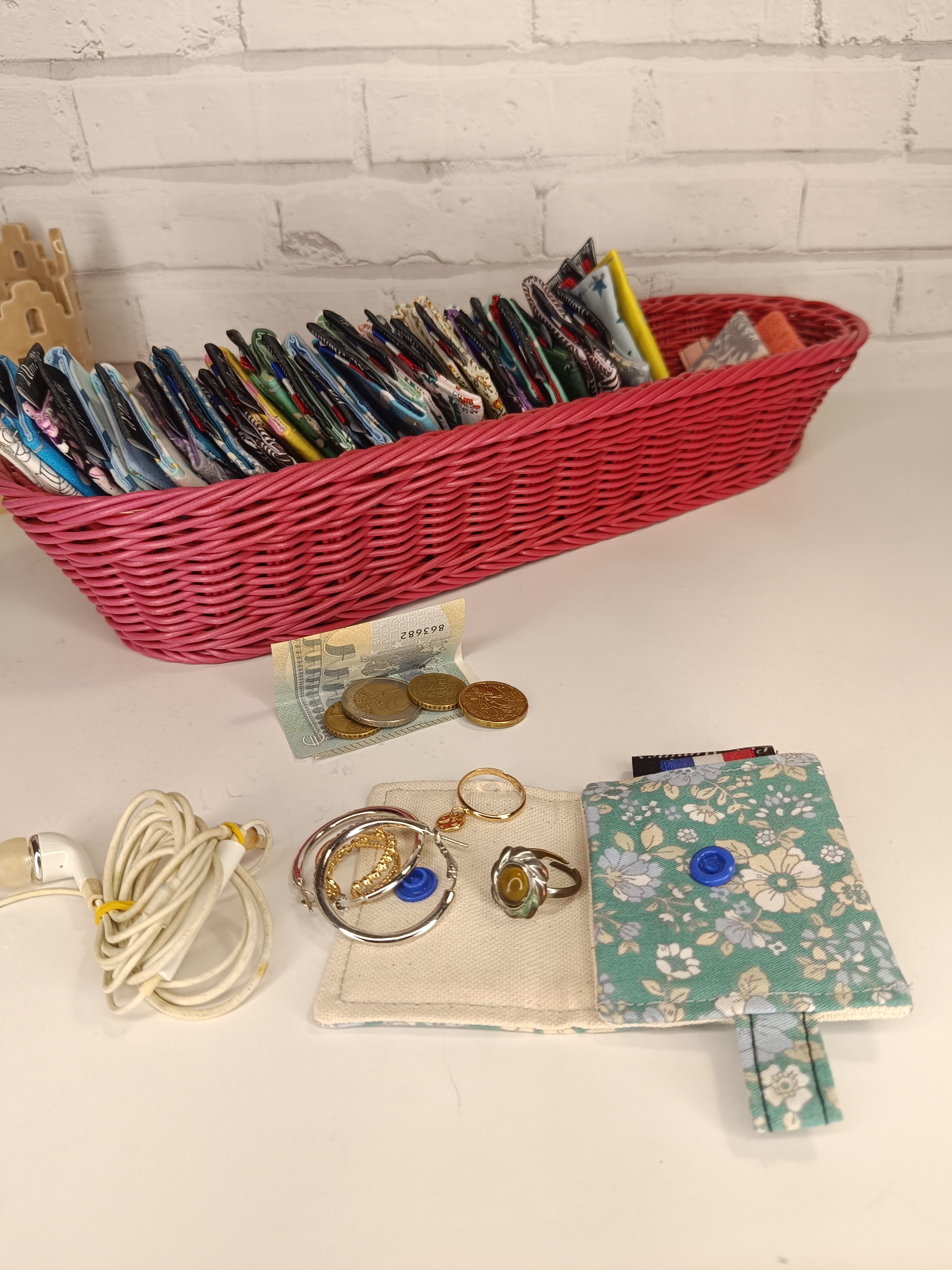 Petit porte-monnaie - range écouteurs - étui bijoux Les Mimines d'Amélie