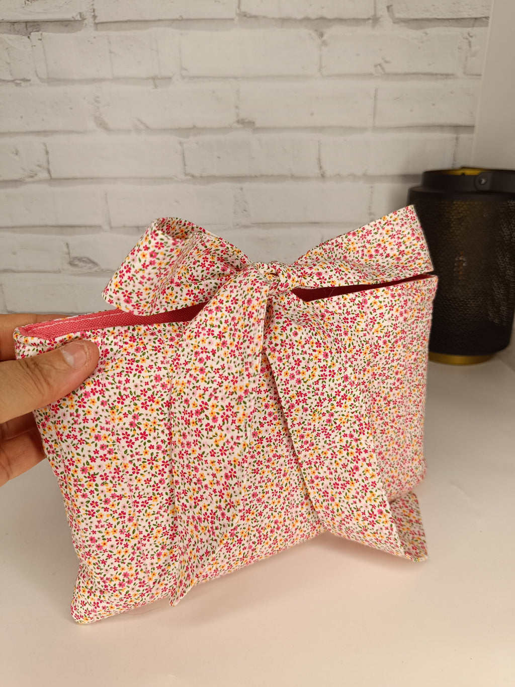 Pochette à livre / liseuse / tablette / iPad avec gros nœud - Petit modèle Les Mimines d'Amélie