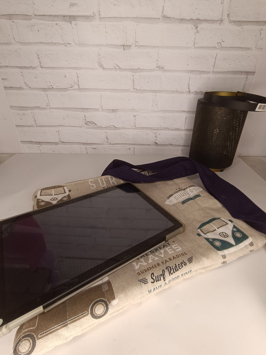 Pochette à livre / liseuse / tablette / iPad avec gros nœud - Grand modèle Les Mimines d'Amélie