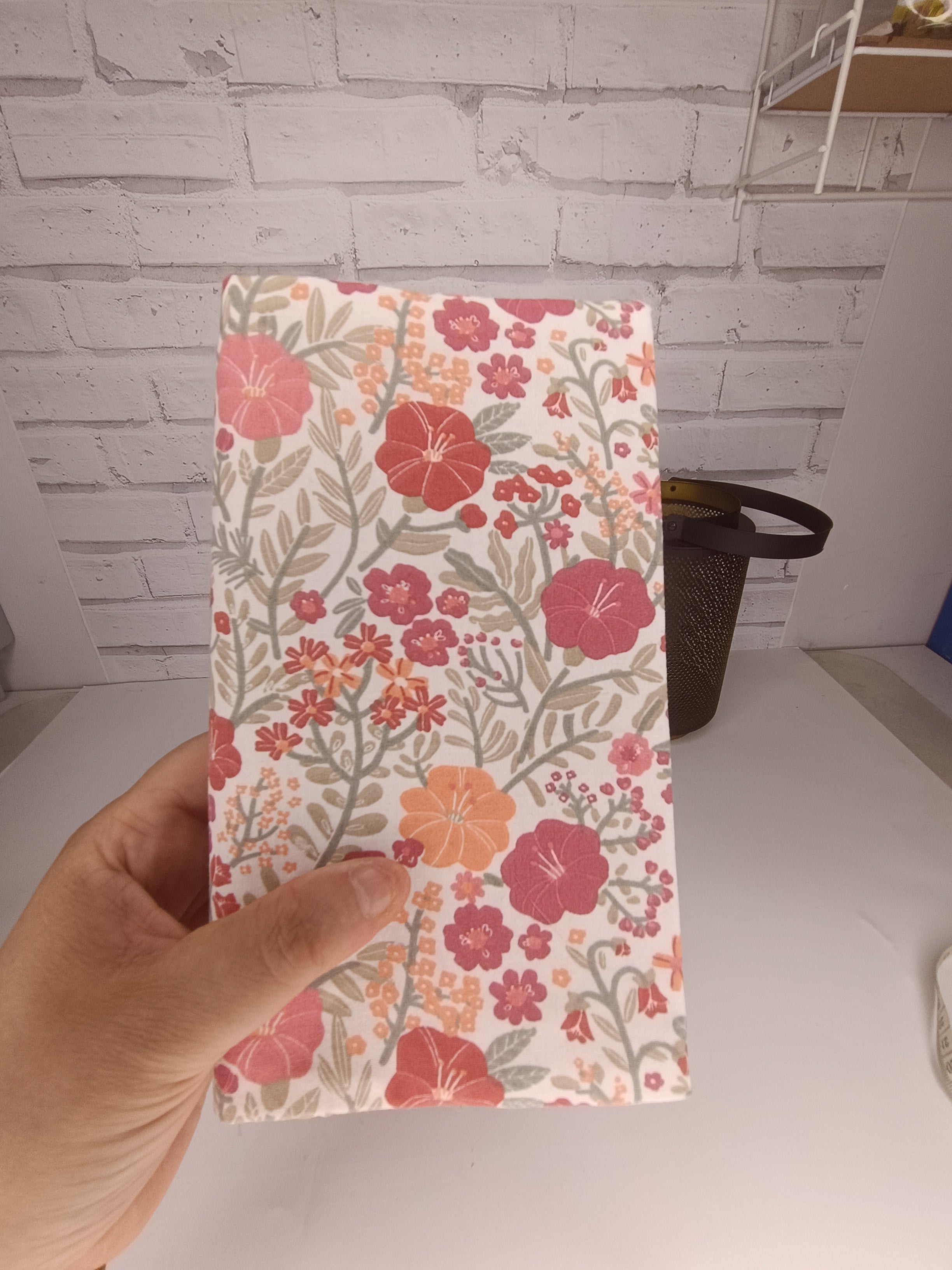 Couverture de livre ajustable en tissu - Petit modèle Les Mimines d'Amélie