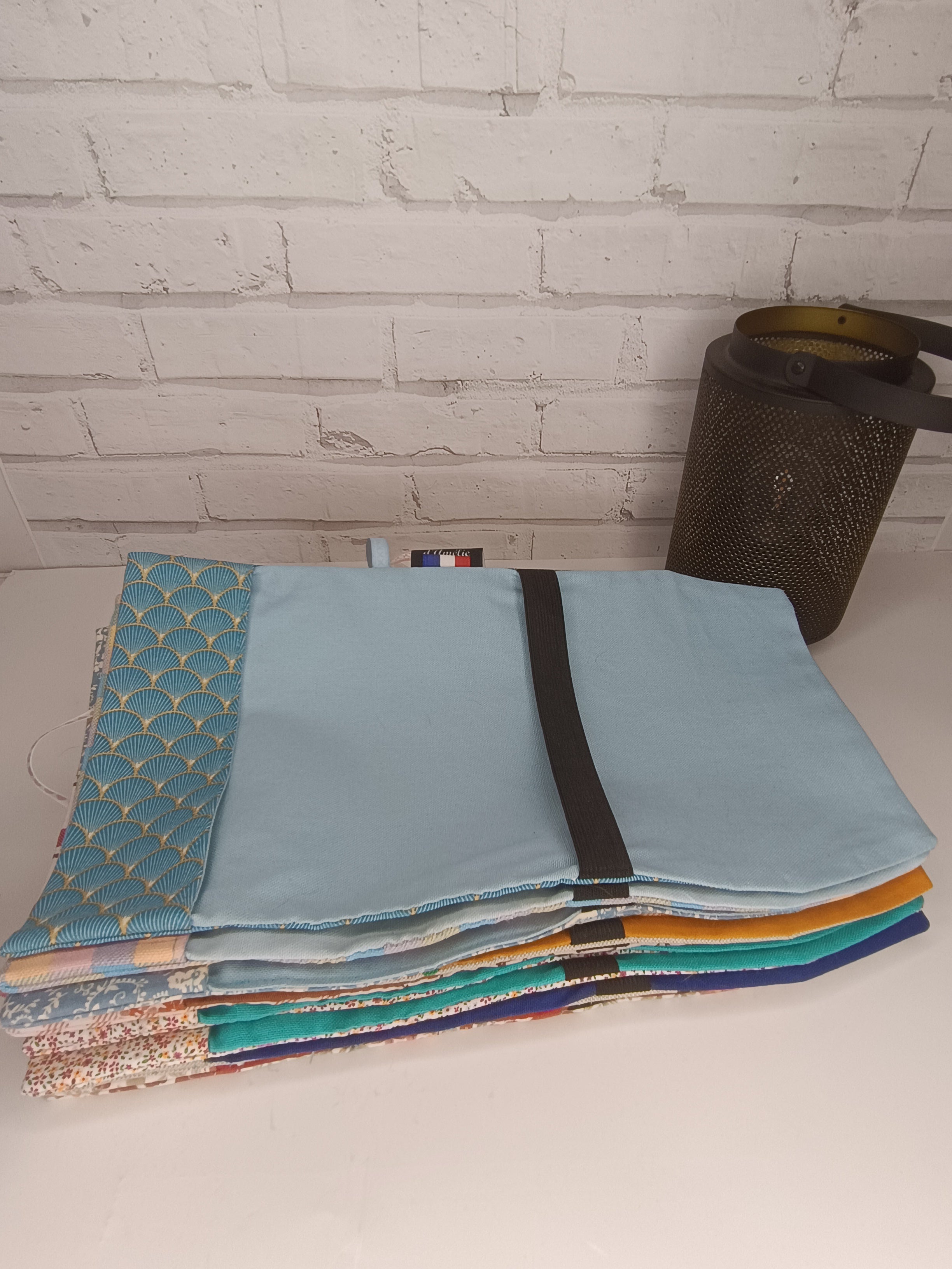 Couverture de livre ajustable en tissu - Petit modèle Les Mimines d'Amélie