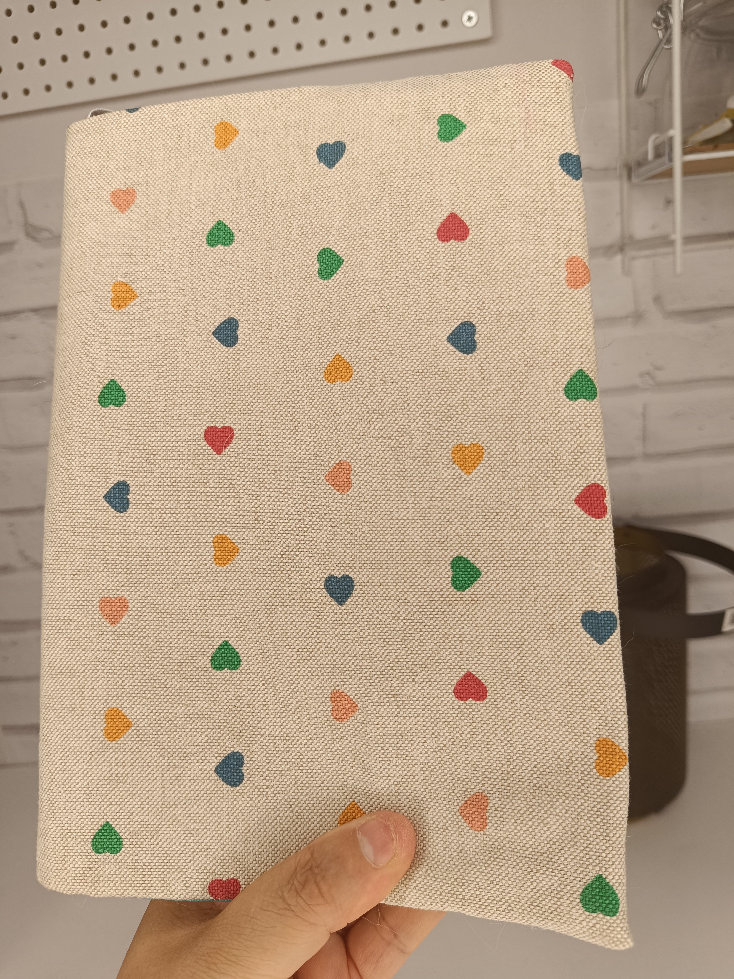 Couverture de livre ajustable en tissu - Grand modèle Les Mimines d'Amélie