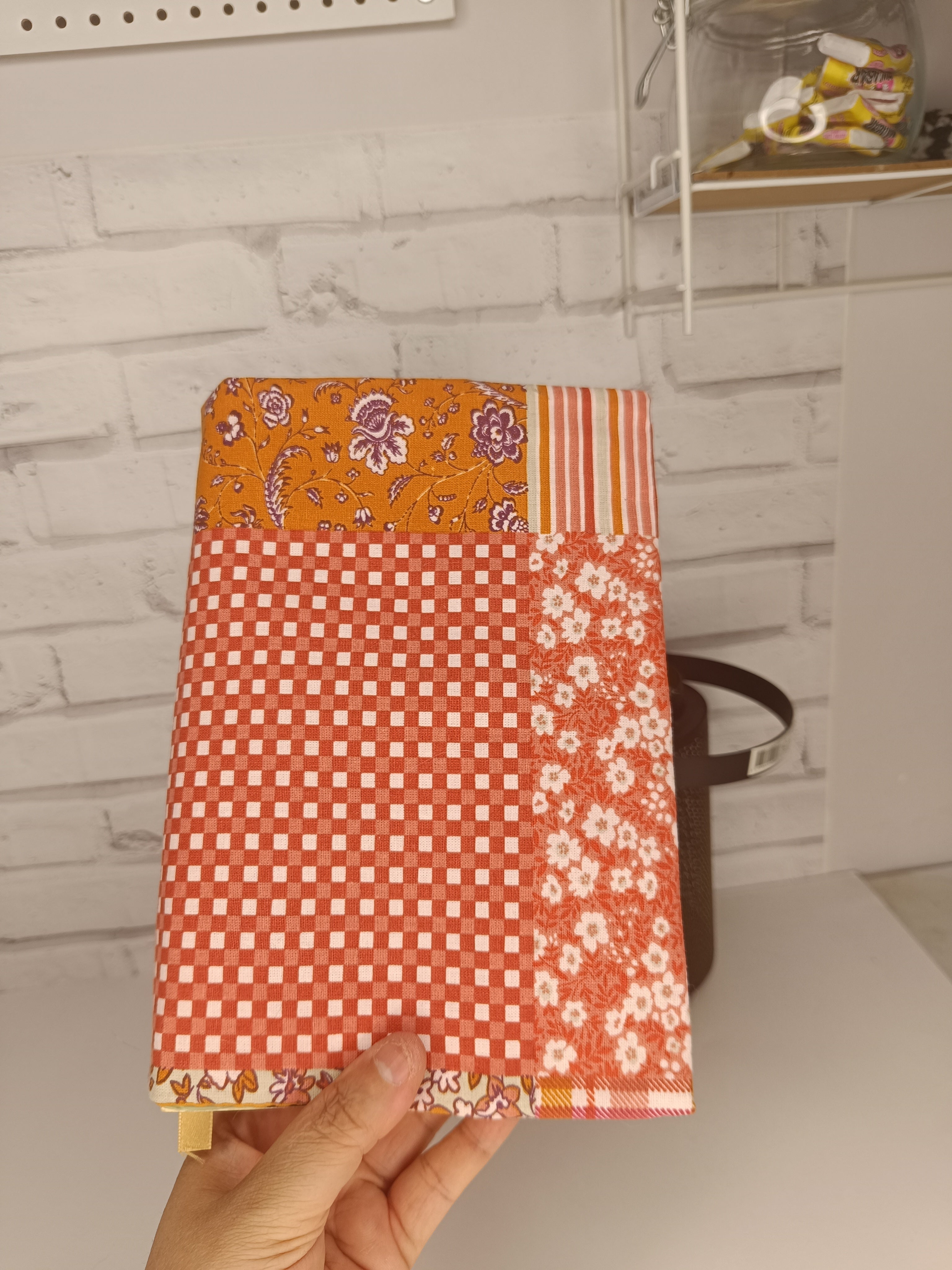Couverture de livre ajustable en tissu - Grand modèle Les Mimines d'Amélie