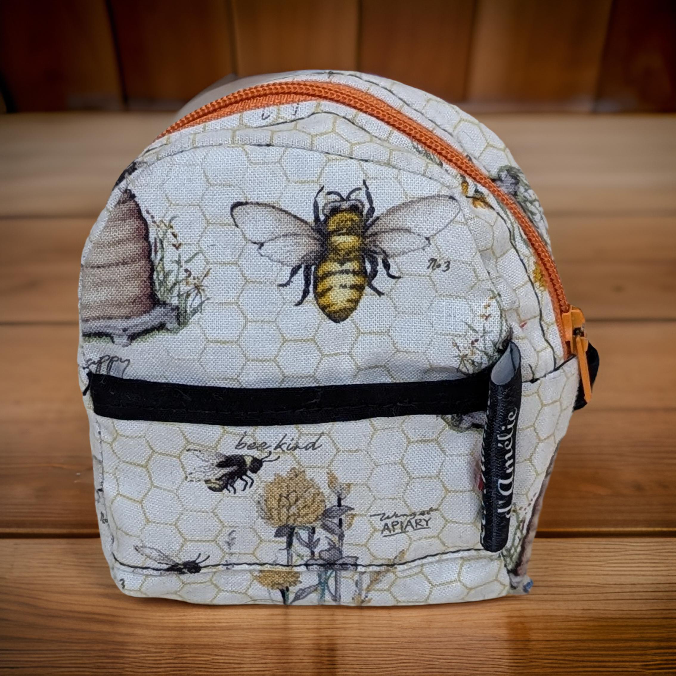 Mini sac à dos porte monnaie - range écouteurs - 9*8 cm Les Mimines d'Amélie